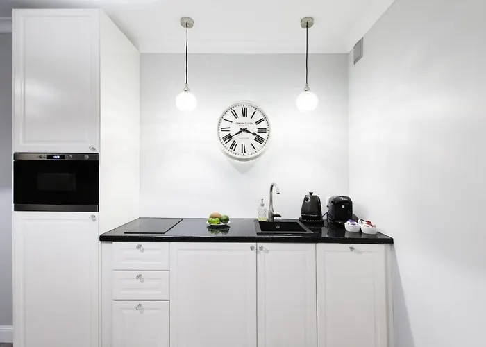 Old Town Tartaczna 9d *