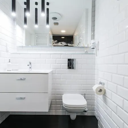 Old Town Tartaczna 9d *